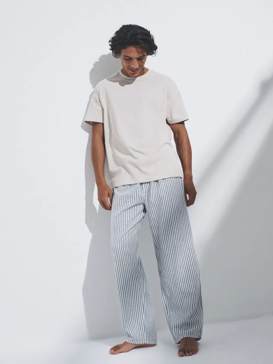 Pyjama's|Loungewear|The Set 3 Pack Jersey T-Shirt and Flannel Pyjamas