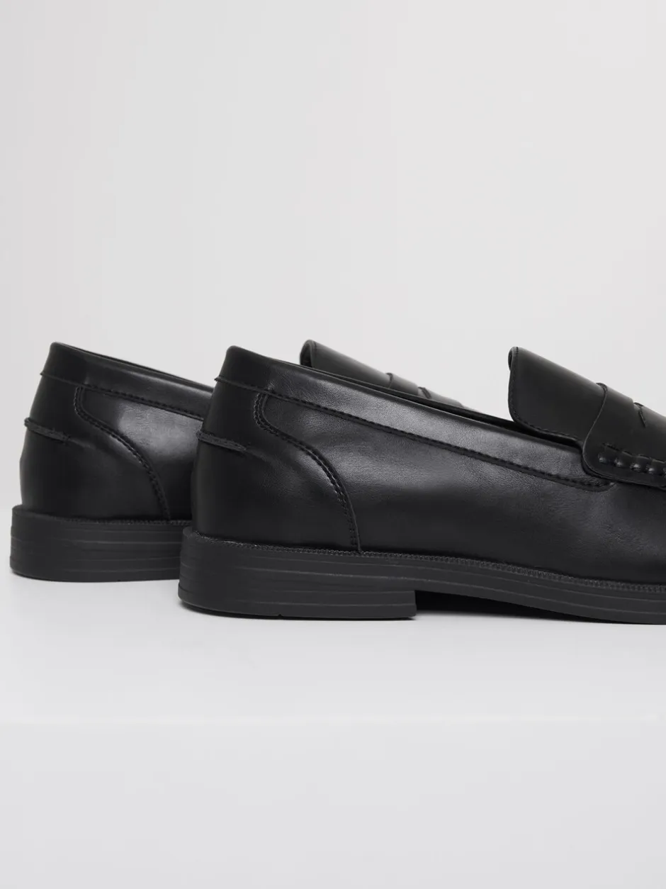 Schoenen*Threadbare Faux Leather Penny Loafers