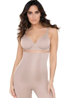 Shapewear*Miraclesuit - - Extra krachtig vormgevende short met hoge taille en lange pijpjes Warm beige