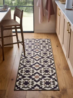 Vloerkleden En Lopers|Vloerkleden En Lopers*Next Wasbare loper met geometrische tegelprint Chocoladebruin