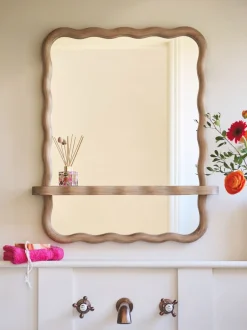 Spiegels|Badkameraccessoires|Next Wavy Pine Wood Shelf Bathroom Wall Mirror