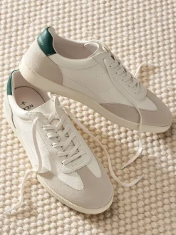 Sneakers*Next - Chic-casual vetersneakers met suède afwerking Wit