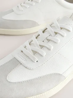 Sneakers*Next - Chic-casual vetersneakers met suède afwerking Wit