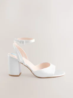Schoenen Met Hakken*Next - Forever Comfort® bruidssandalen met ronde neus en blokhak Wit