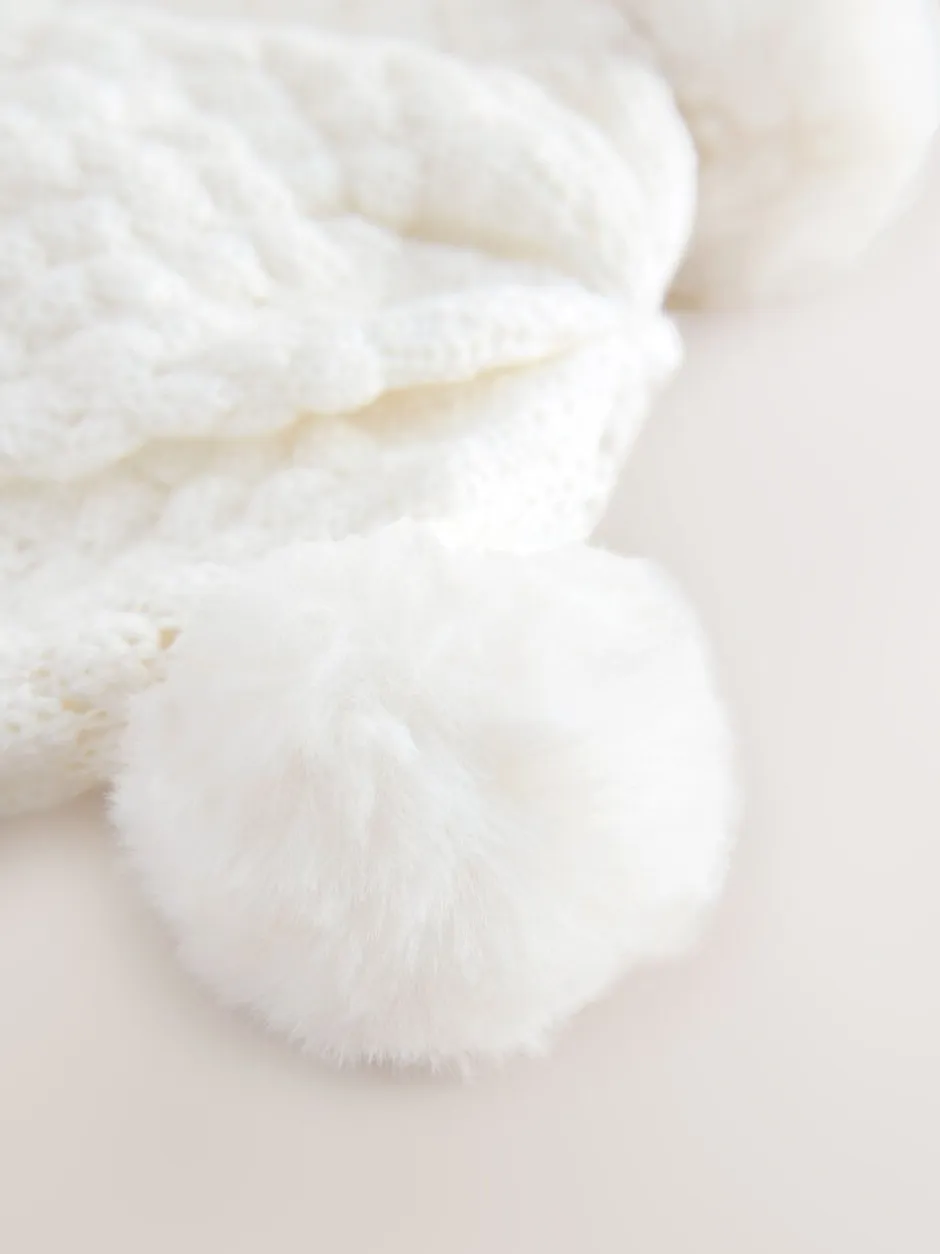 Mutsjes En Antikrabwantjes|Mutsen, Handschoenen En Sjaals|Next Wit - Gebreide Baby muts met dubbele pompon (0mnd-2jr)