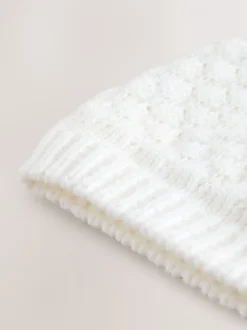 Mutsjes En Antikrabwantjes|Mutsen, Handschoenen En Sjaals|Next Wit - Gebreide Baby muts met dubbele pompon (0mnd-2jr)
