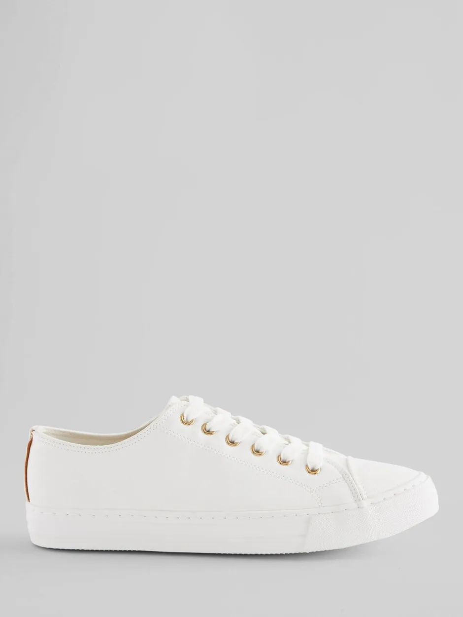 Ruimvallend En Extraruimvallend|Sneakers|Next - Gelakte honkbalsneakers Wit