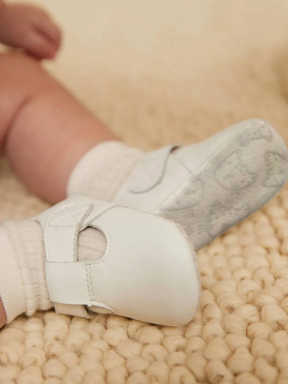 Eerste Schoentjes|Babyschoenen|Next - Leren babyschoen met T-bandje (0 - 24 mnd) Wit