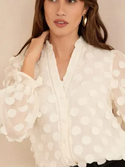 Gelegenheidskleding|Blouses En Overhemden|Love & Roses - 3D blouse met lange mouwen en stippen Wit