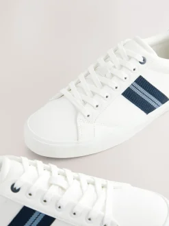 Sneakers|Next - Nette casual sneakers met zijstreep Wit