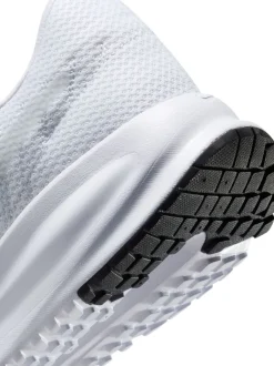 Sneakers|Nike Wit - Run Defy Road hardloopschoenen