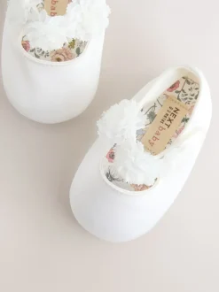 Gelegenheidskleding|Next Wit - Satin Baby Corsage Shoes (0-24mths)