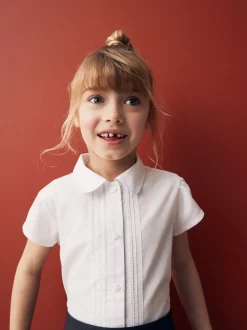 Overhemden En Blouses*Next - Schoolblouse met pofmouwen en kantafwerking (3-14 jr) Wit