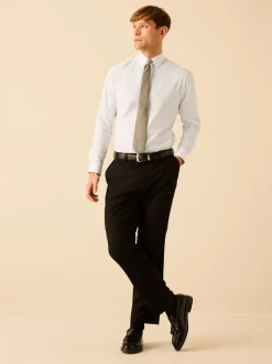 Formele Overhemden*Next Wit - Slim fit, eenvoudig te strijken, net Oxford-overhemd met kraaglusje en enkele manchetten