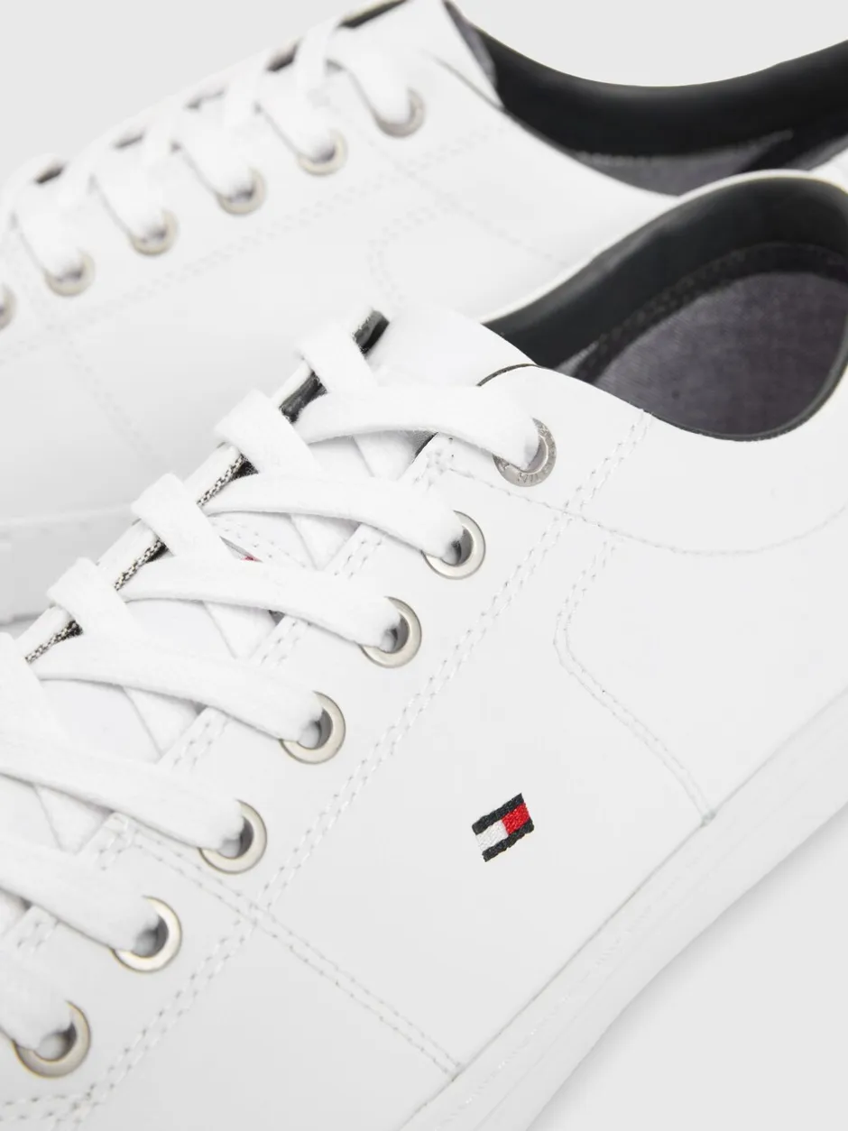 Sneakers|Tommy Hilfiger - - Must-have leren detail sneakers Wit