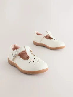 Babyschoenen*Next - First Walker schoenen met klittenband en T-bandje Wit leer