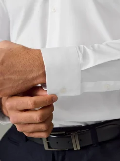 Formele Overhemden|Next Wit met knopen aan de kraag - Slim Fit - Strijkvrij net overhemd met enkele manchet