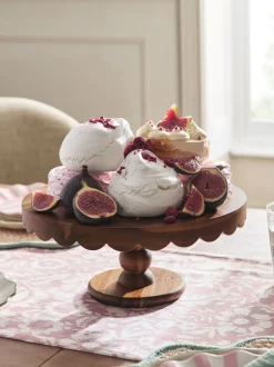 Tafelgerei*Next Wood Scalloped Edge Cake Stand