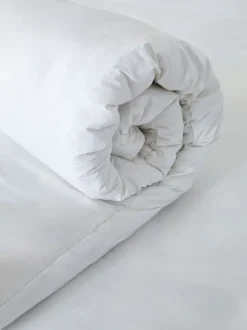 Dekbedden En Kussens*Next Wool Naturally Temperature Regulating Medium Weigh Duvet