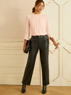 Blouses En Overhemden|Tops En T-Shirts*Love & Roses - Hardware Detail Flute Sleeve Blouse Zachtroze met hart