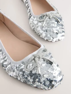 Ruimvallend En Extraruimvallend|Lage Schoenen|Next Zilveren lovertjes - Ballerina's met ronde neus