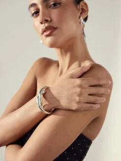 Sieraden|Next - Cross-Over Hinge Bangle Zilverkleurig