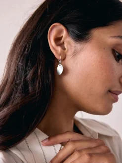 Sieraden|Next - Oorhangers met bloemblad Zilverkleurig