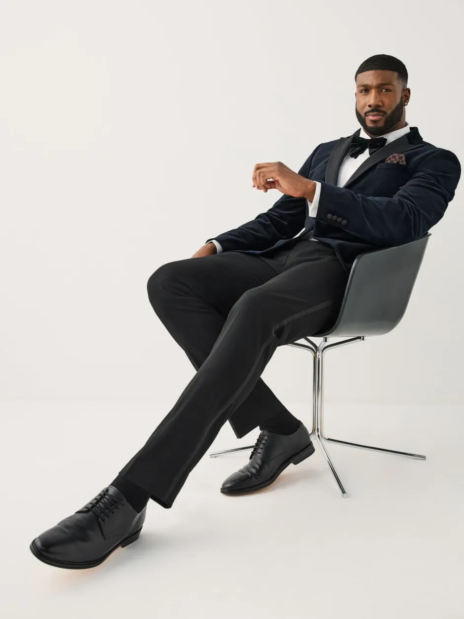 Smokings En Feestkleding*Next Zwart - Aansluitend - Motionflex Textured Tuxedo Trousers With Side Tape