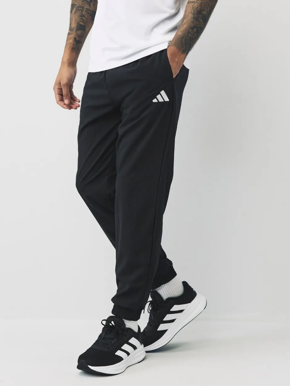 Joggingbroeken|adidas - Essentials Small Logo Stanford Joggers Zwart