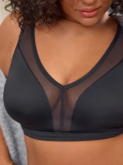 Beha's*Next - B-H beha met totale ondersteuning zonder beugel en ultiem comfort Zwart