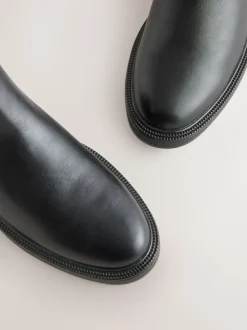 Ruimvallend En Extraruimvallend*Next - Chelsea Boots met gesp Zwart