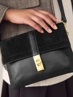 Tassen En Portemonnees|Next - Crossbodytas met imitatie krokodillenleer Zwart