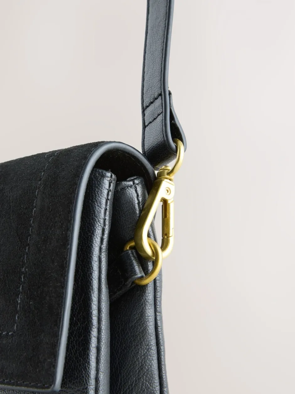 Tassen En Portemonnees|Next - Crossbodytas met imitatie krokodillenleer Zwart