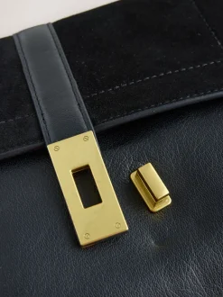 Tassen En Portemonnees|Next - Crossbodytas met imitatie krokodillenleer Zwart
