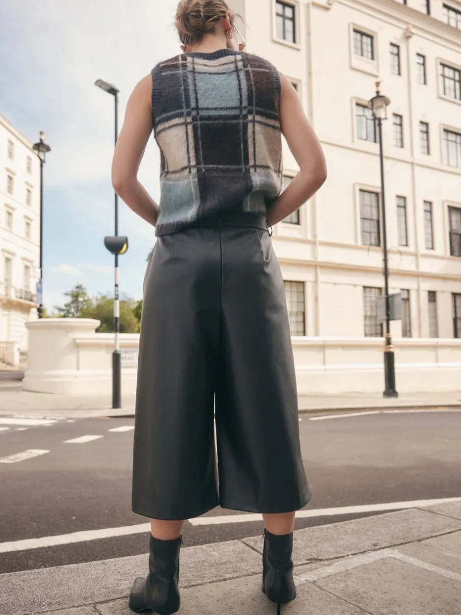 Broeken*Next - Faux Leather Jort Trousers Zwart