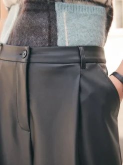 Broeken*Next - Faux Leather Jort Trousers Zwart