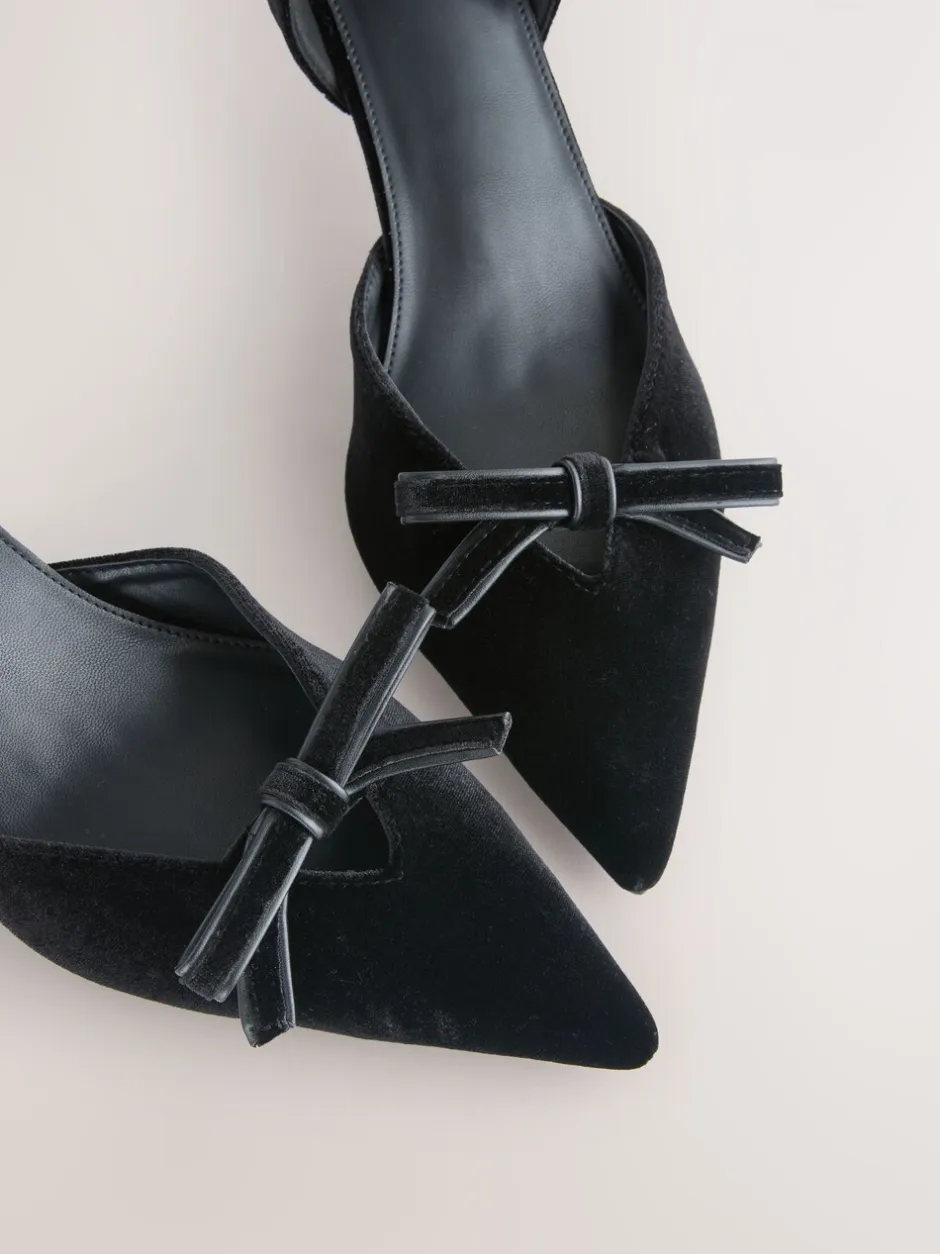 Schoenen Met Hakken*Next - Forever Comfort® - Fluwelen tweedelige hakken met strik en spitse neus Zwart