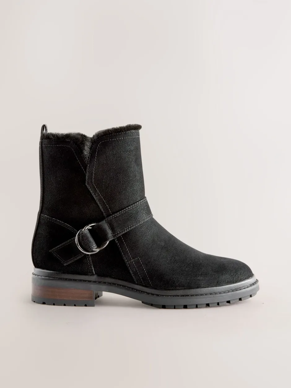 Ruimvallend En Extraruimvallend|Boots|Next - Forever Comfort® Faux Fur Hardware Ankle Boots Zwart