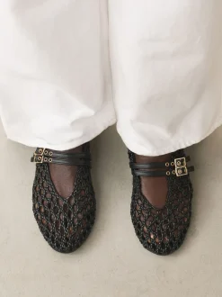 Lage Schoenen|Next - Forever Comfort® Mary Jane-schoenen met ronde neus en dubbele bandjes Zwart