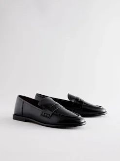 Ruimvallend En Extraruimvallend|Lage Schoenen*Next - Forever Comfort® Penny loafers met ronde neus Zwart