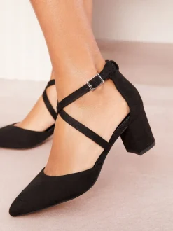 Ruimvallend En Extraruimvallend|Schoenen Met Hakken*Friends Like These - pumps met blokhak en gekruiste bandjes Zwart