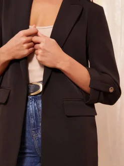 Kostuums En Werkkleding*Friends Like These Zwart - maatgesneden blazer met mouwdetails