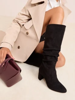Ruimvallend En Extraruimvallend|Boots*Friends Like These - Ruched Block Heel Knee High Long Faux Suede Boots Zwart