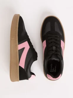 Sneakers|Friends Like These Zwart - Lace Up Retro Gumsole Sports Trainers