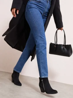 Ruimvallend En Extraruimvallend|Schoenen Met Hakken*Friends Like These - enkellaarsjes met gestapelde hak van imitatiesuède Zwart