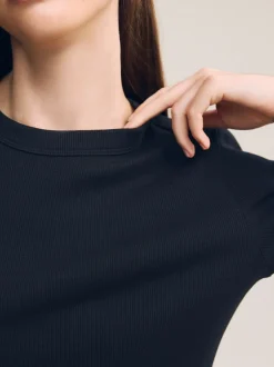 Tops En T-Shirts|Next Zwart - Geribbelde top met ronde hals en lange mouwen