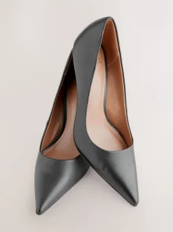 Ruimvallend En Extraruimvallend|Schoenen Met Hakken|Next Zwart - Leren mid-court pumps