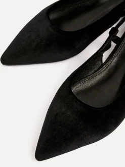 Lage Schoenen*Linzi - Clasica Low Heeled Slingback Courts Zwart