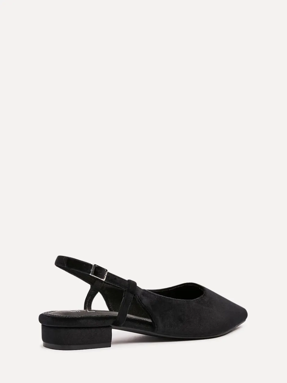Lage Schoenen*Linzi - Clasica Low Heeled Slingback Courts Zwart