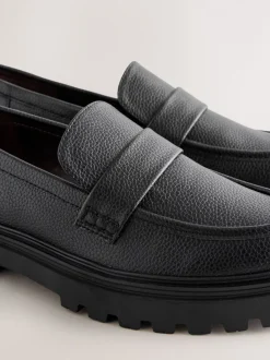Ruimvallend En Extraruimvallend|Lage Schoenen|Next - Loafers met dikke zool Zwart